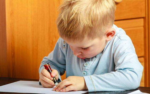 语言发育迟缓的孩子 语言发育迟缓的孩子