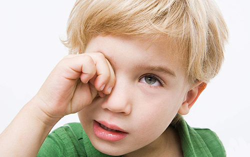 孩子视力认识四大误区，爸爸妈妈们中招了吗？